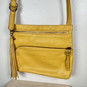 Hobo International Handbag Purse YellowLeather Tassel Crossbody Boho Festival